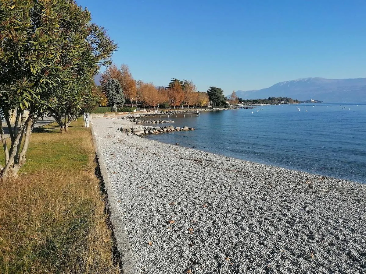 Appartamento Bilocale Papavero, Magnolia o Girasole San Felice del Benaco Italia