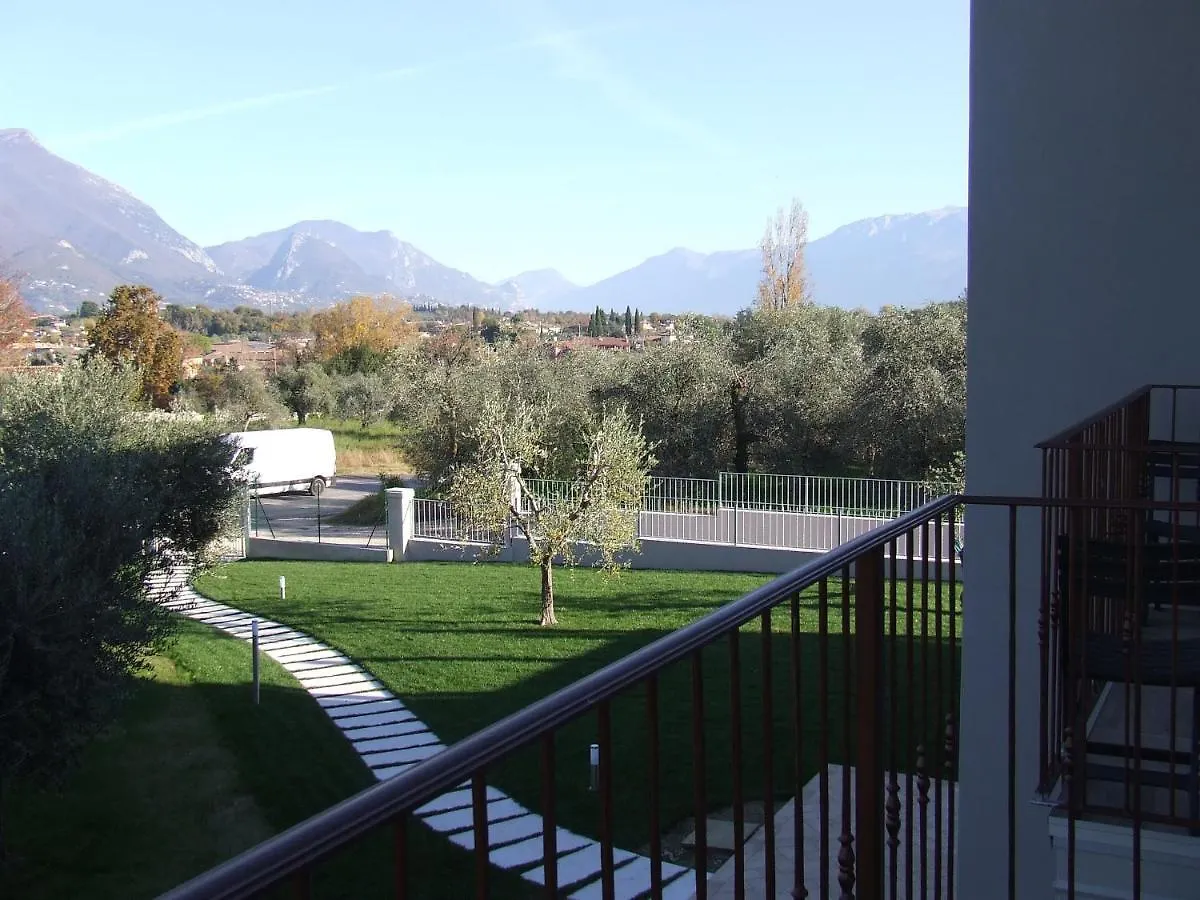 Bilocale Papavero, Magnolia O Girasole San Felice del Benaco Apartment