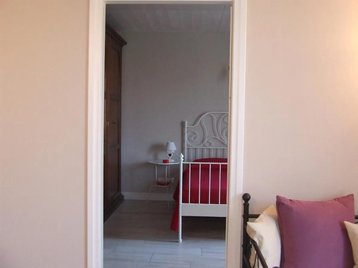 Apartment Bilocale Papavero, Magnolia O Girasole San Felice del Benaco