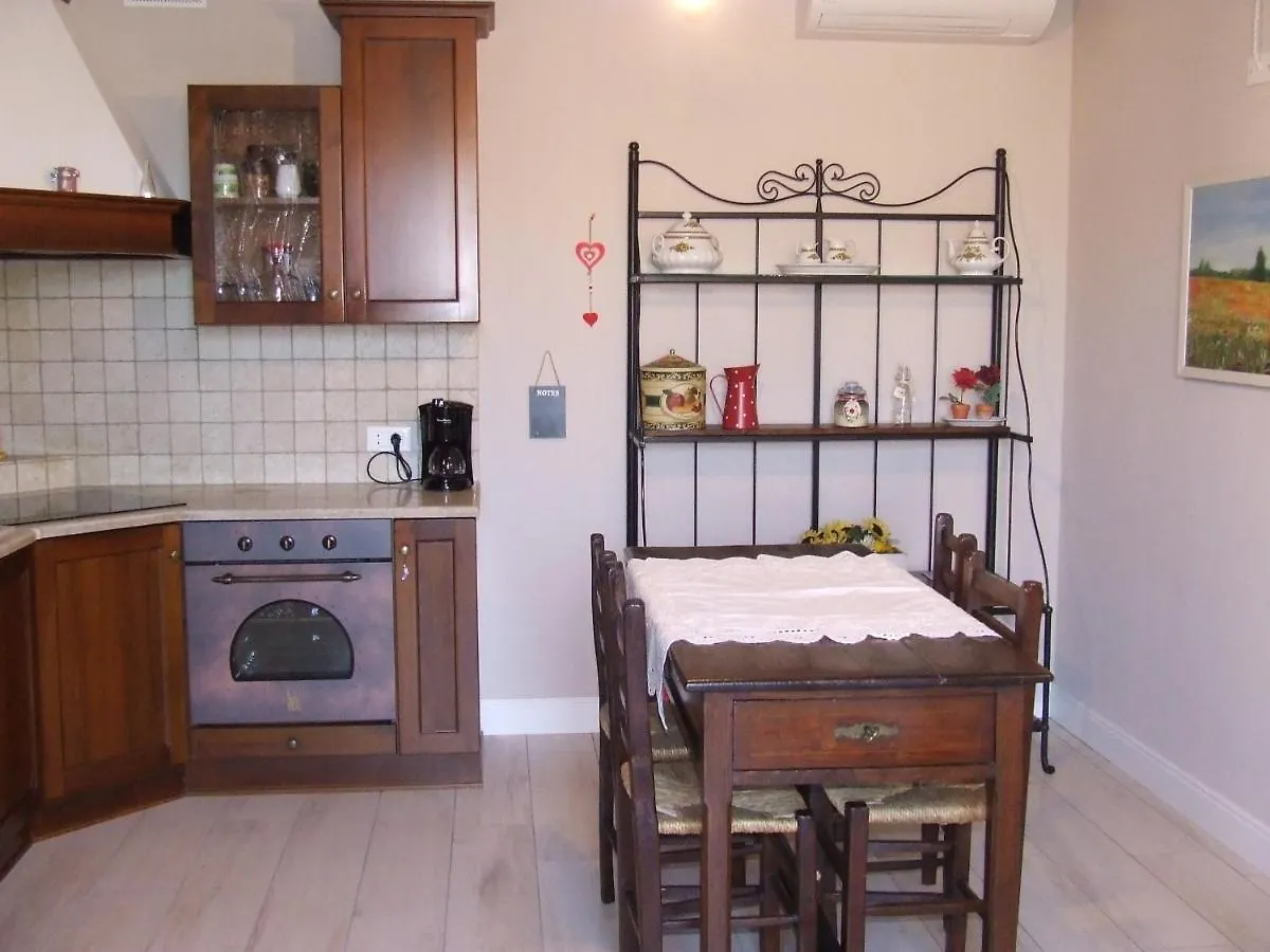 Apartment Bilocale Papavero, Magnolia O Girasole San Felice del Benaco