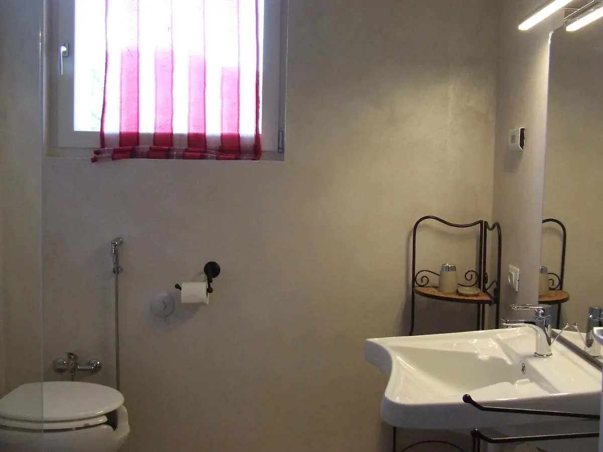 Bilocale Papavero, Magnolia O Girasole Apartment San Felice del Benaco 0*,